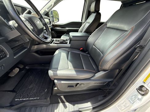 Used 2026 Ford F350 Lariat w/ Black Appearance Package AWD/4WD image 13