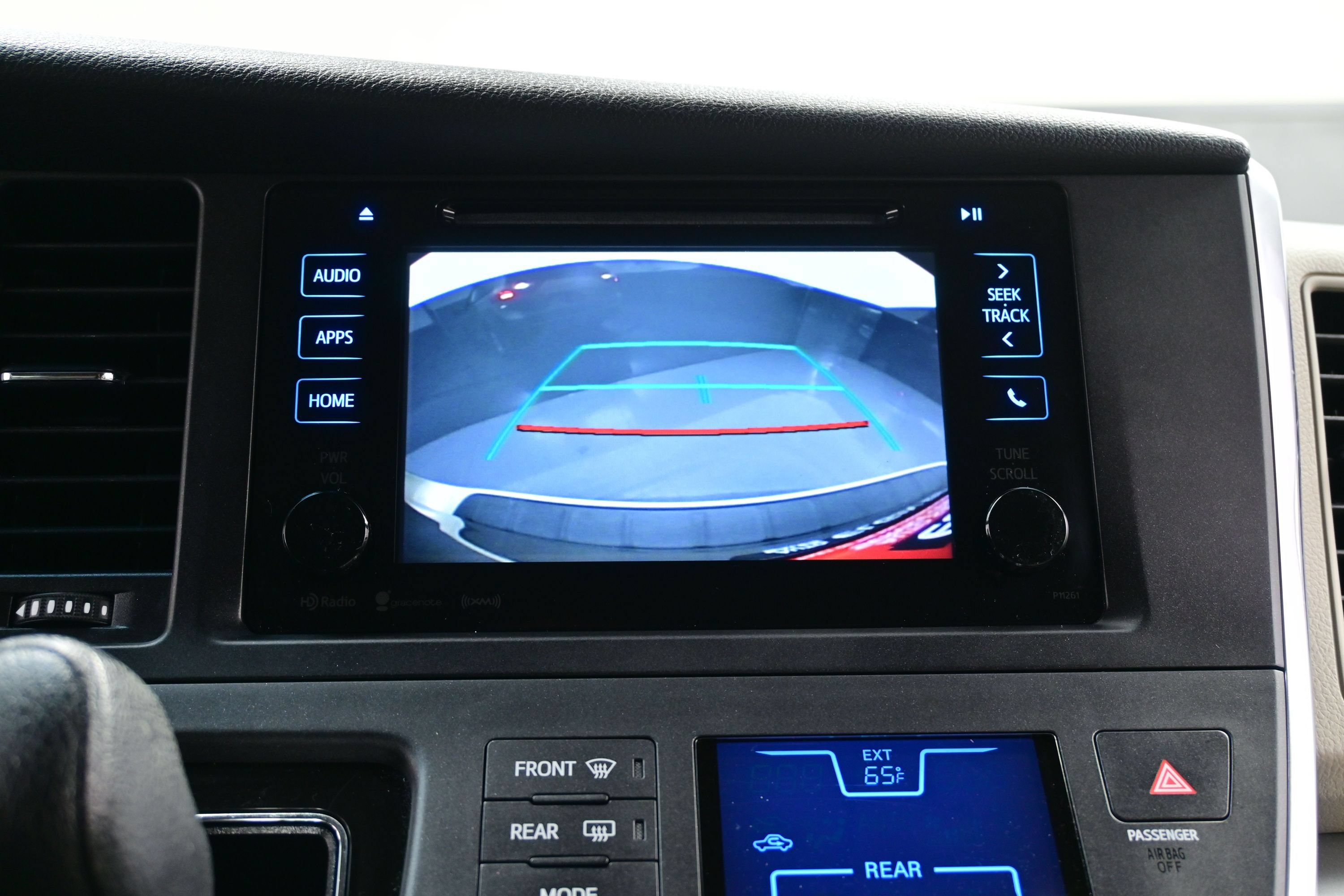 Used 2016 Toyota Sienna LE FWD image 20