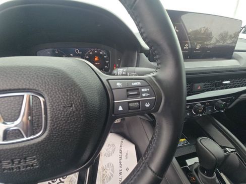 Certified 2025 Honda Accord Sport image 18