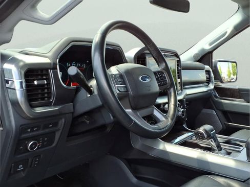 Used 2022 Ford F150 Lariat AWD/4WD image 14