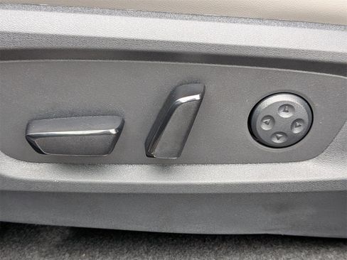 New 2026 INFINITI QX60 Luxe w/ Cargo Package image 15