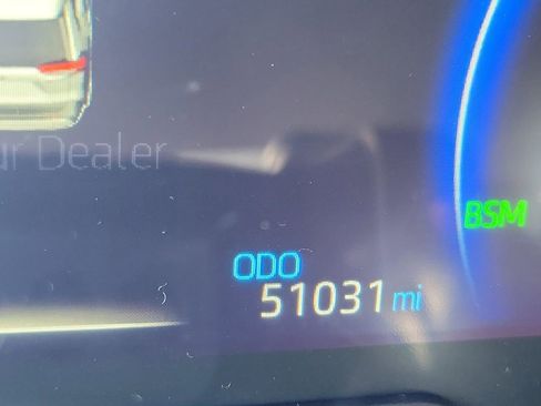 Used 2024 Toyota RAV4 XLE image 27