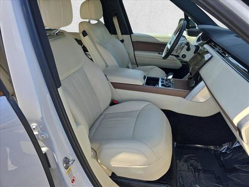 Used 2023 Land Rover Range Rover Long Wheelbase SE AWD/4WD image 10