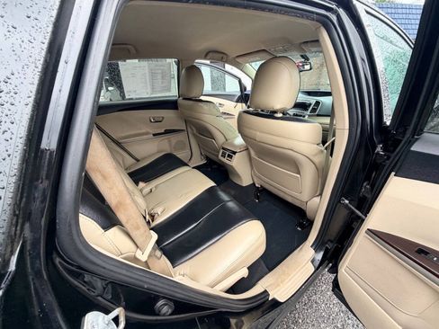 Used 2010 Toyota Venza AWD w/ Convenience Pkg image 62