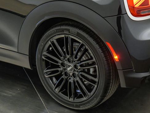 Certified 2024 MINI Cooper S FWD image 11