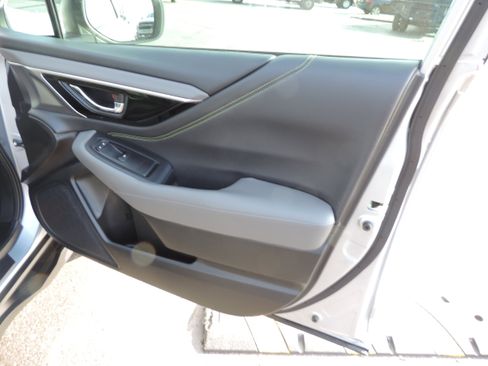 Used 2023 Subaru Outback Onyx Edition XT image 18