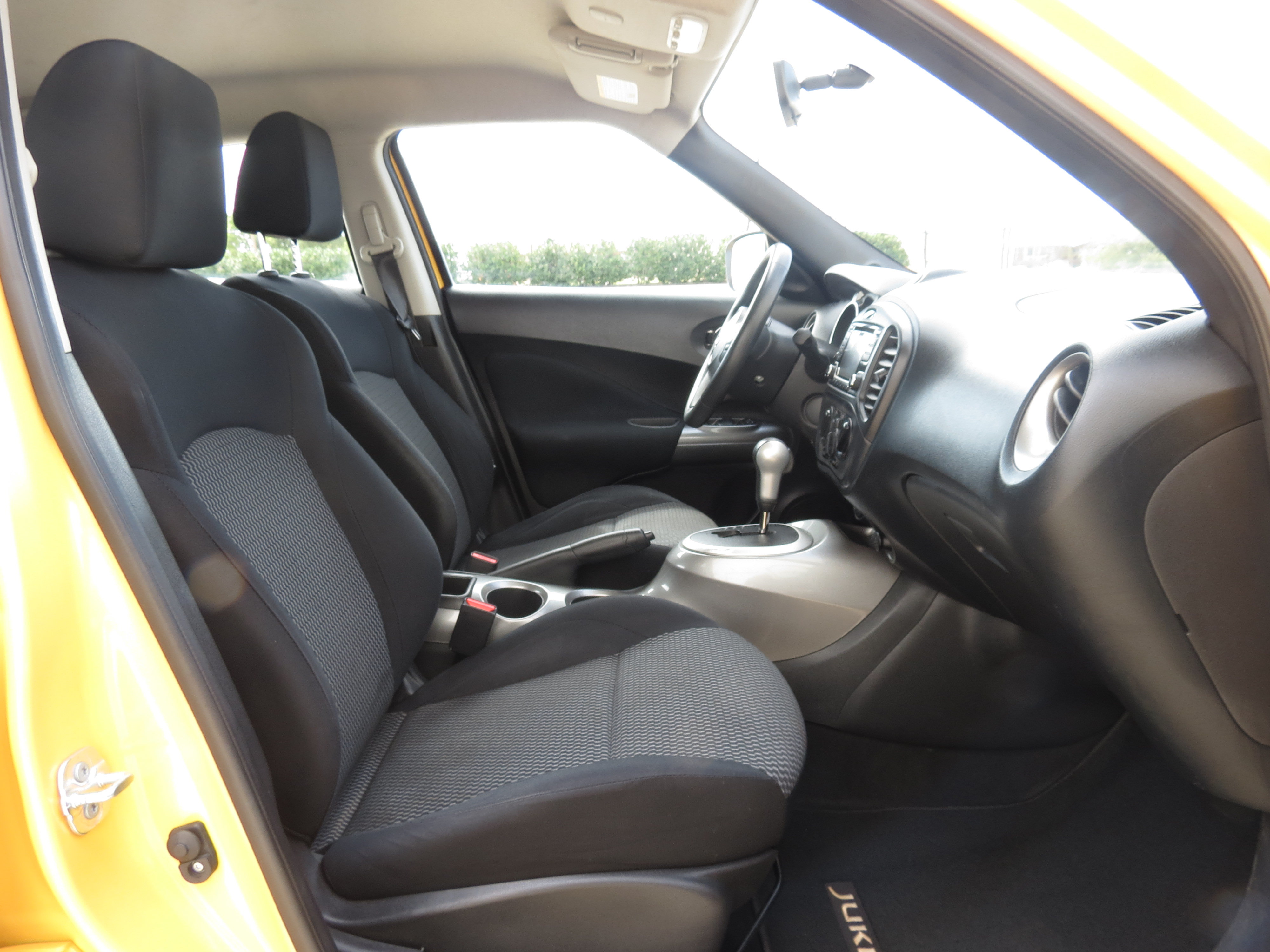 Used 2016 Nissan Juke S AWD/4WD image 28