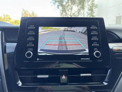 Used 2021 Toyota Camry SE w/ Carpet Mat Package (TMS) FWD image 24