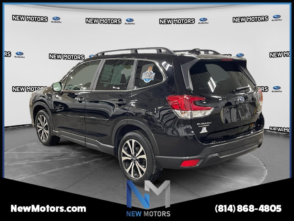 Used 2023 Subaru Forester Limited AWD/4WD image 3