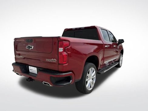 Used 2023 Chevrolet Silverado 1500 High Country w/ High Country Premium Package AWD/4WD image 16