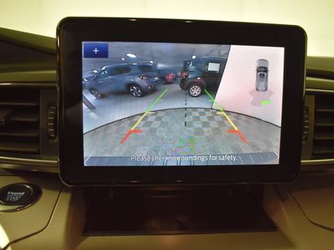 Used 2023 Ford Explorer XLT w/ Equipment Group 202A AWD/4WD image 22