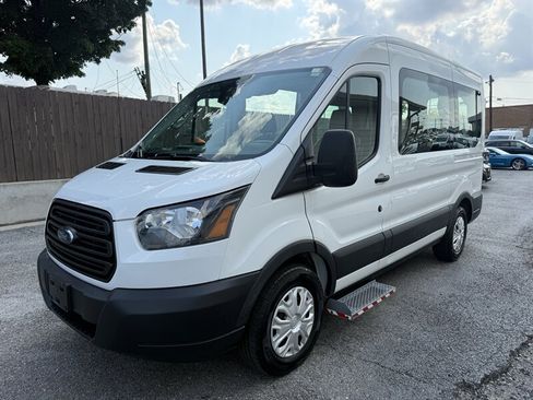 Used 2019 Ford Transit 150 XL RWD image 20