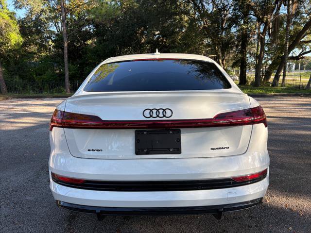 Used 2022 Audi e-tron Premium Plus w/ Premium Plus Package AWD/4WD image 5