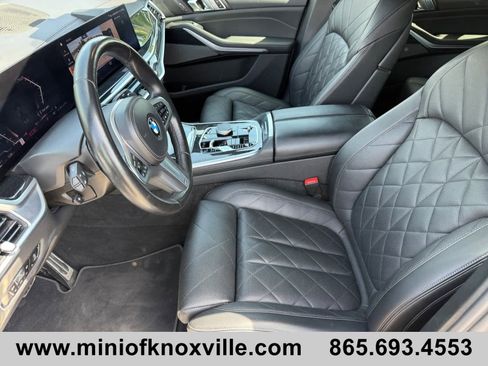 Used 2023 BMW X7 xDrive40i w/ M Sport Package AWD/4WD image 12