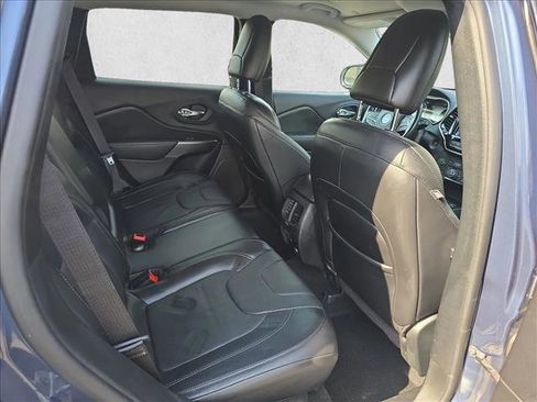 Used 2020 Jeep Cherokee Limited AWD/4WD image 11