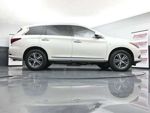 Used 2020 INFINITI QX60 Luxe w/ Essential Package AWD/4WD image 35