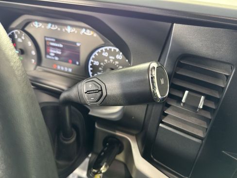 Used 2025 Ford F250 XLT image 16