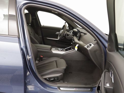 New 2026 BMW 330i xDrive Sedan w/ M Sport Package image 19