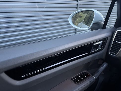 Certified 2019 Porsche Cayenne image 19