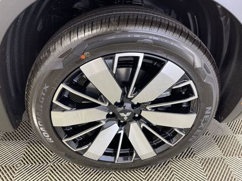 New 2025 Mitsubishi Outlander SE image 39