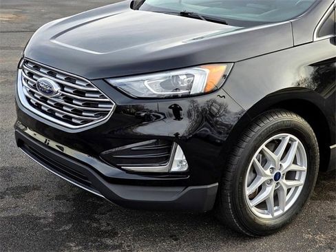 Used 2021 Ford Edge SEL w/ Convenience Package image 16