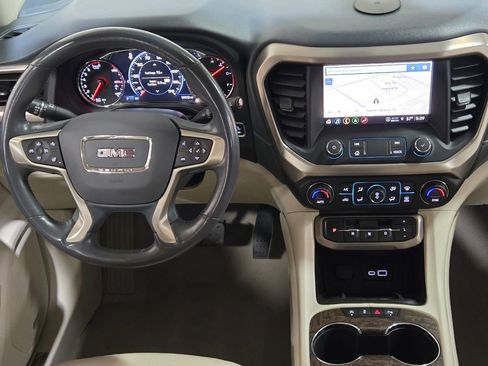 Used 2021 GMC Acadia Denali w/ Denali Technology Package image 42