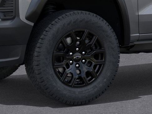 New 2026 Chevrolet Colorado Trail Boss AWD/4WD image 36