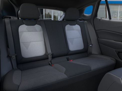 New 2026 Chevrolet Trax RS FWD image 17