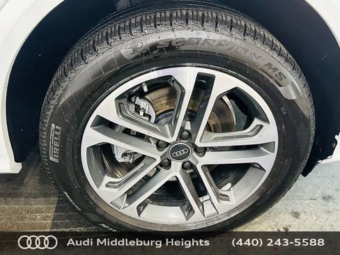 Certified 2025 Audi Q5 2.0T Premium w/ Convenience Package image 32