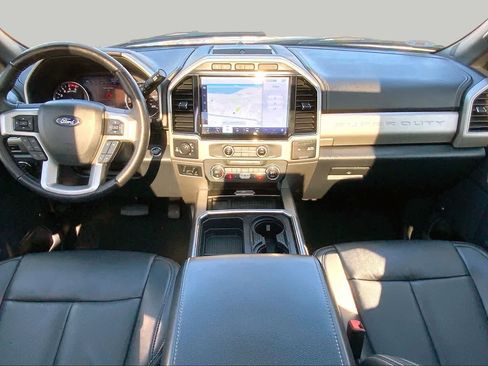 Certified 2022 Ford F250 Lariat w/ Lariat Ultimate Package AWD/4WD image 15