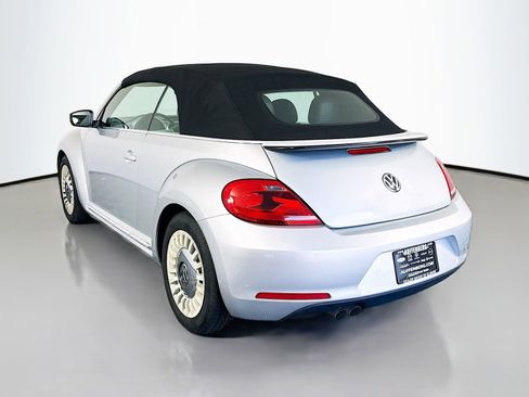 Used 2013 Volkswagen Beetle 2.5 FWD image 5