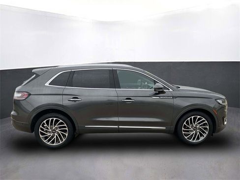 Used 2019 Lincoln Nautilus Reserve image 7