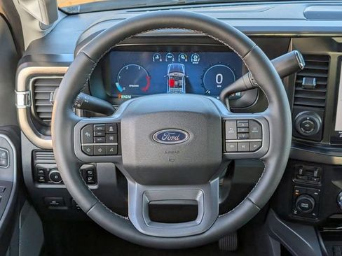 New 2026 Ford F250 Lariat w/ Black Appearance Package AWD/4WD image 49