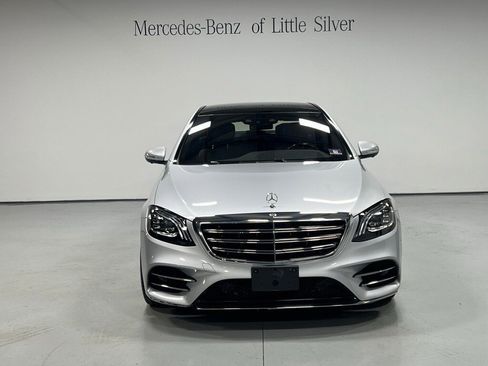 Used 2018 Mercedes-Benz S 560 4MATIC Sedan image 9