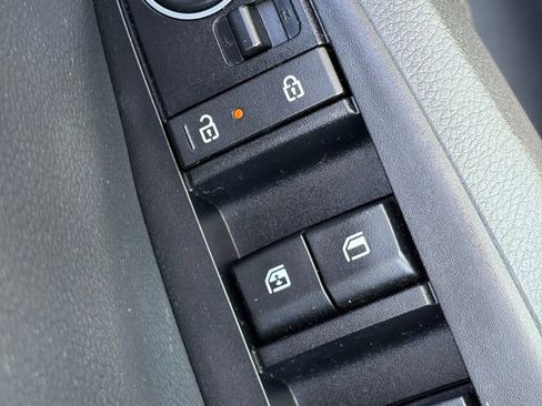 Certified 2024 Kia Seltos SX image 19