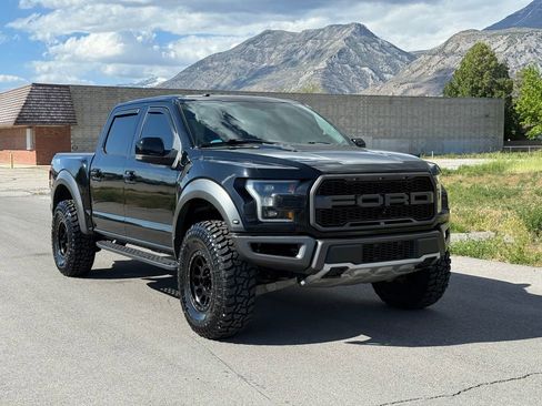 Used 2018 Ford F150 Raptor w/ Equipment Group 802A Luxury AWD/4WD image 1