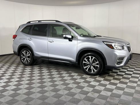 Used 2020 Subaru Forester Limited AWD/4WD image 3