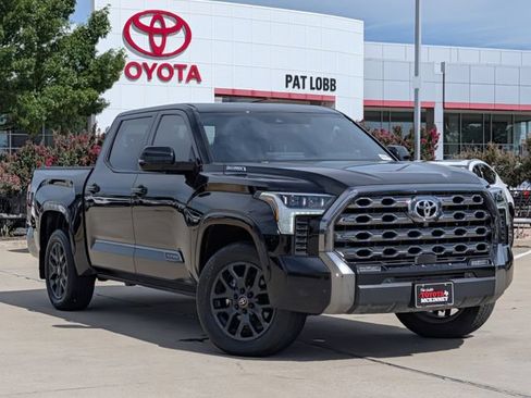 Used 2025 Toyota Tundra Platinum AWD/4WD image 2