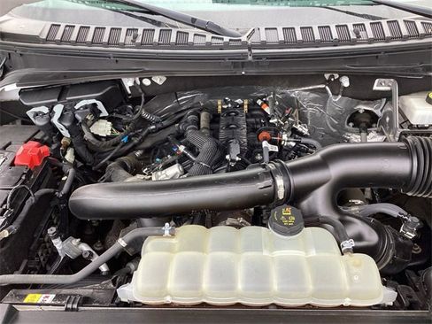 Used 2023 Ford Expedition Limited image 30