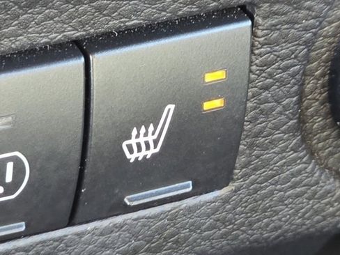 Used 2017 Jeep Wrangler Unlimited Rubicon image 12