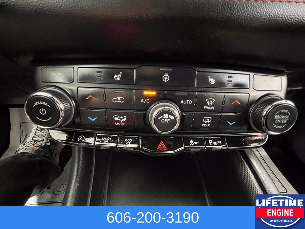 Used 2025 Dodge Durango GT AWD/4WD image 26