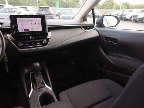 Used 2024 Toyota Corolla LE FWD image 22
