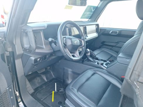 Certified 2025 Ford Bronco Badlands image 6