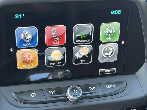 Used 2017 Chevrolet Camaro ZL1 image 21