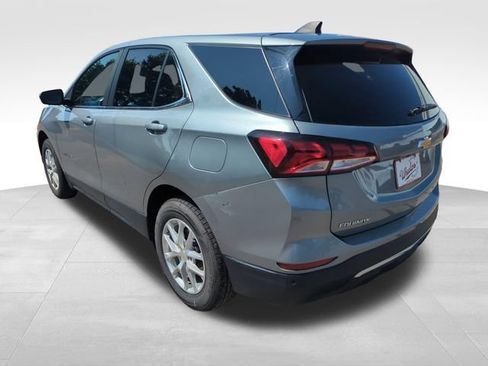 Used 2024 Chevrolet Equinox LT AWD/4WD image 3