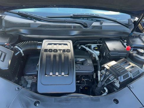 Used 2017 Chevrolet Equinox LT w/ Convenience Package image 35