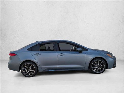 Certified 2022 Toyota Corolla SE image 4