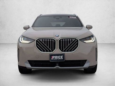 Certified 2026 BMW X3 xDrive30i AWD/4WD image 2