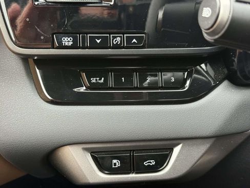 Used 2023 Lexus RX 350 Premium w/ Accessory Package image 23