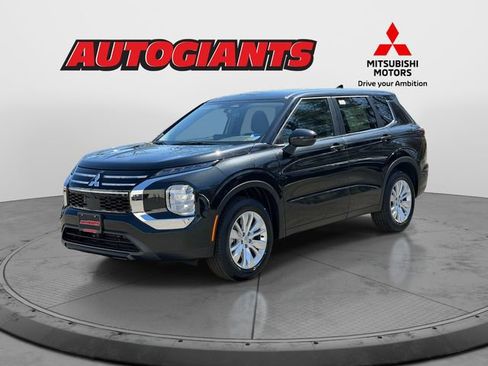 New 2026 Mitsubishi Outlander ES image 5